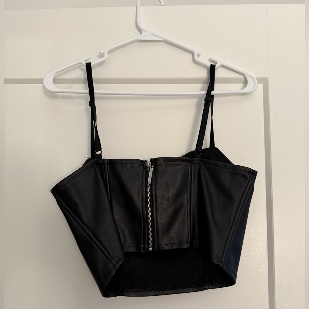 Superdown Rylee Bustier Top - Picture 2 of 3